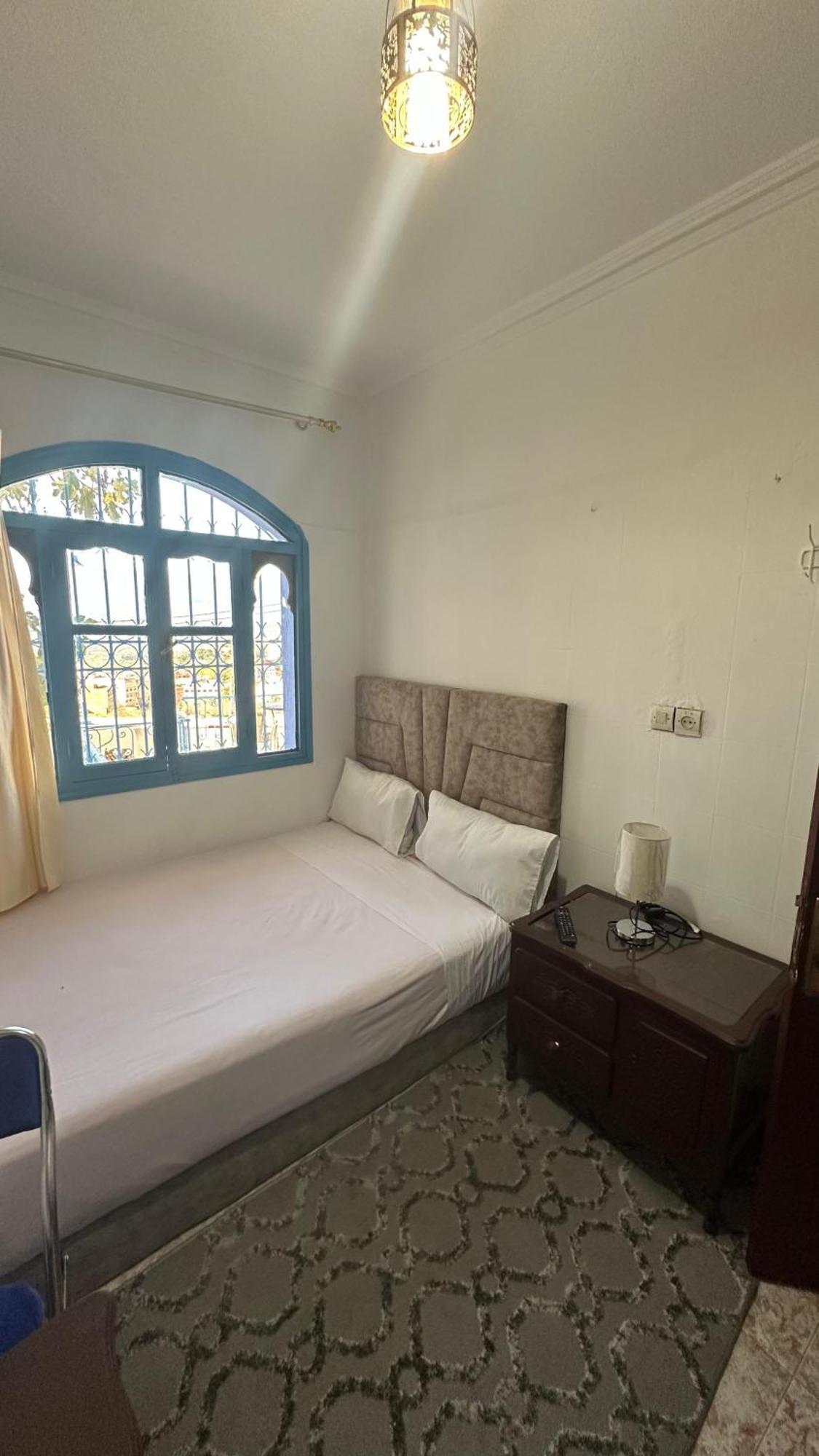 Hotel Al Amana 舍夫沙万 外观 照片