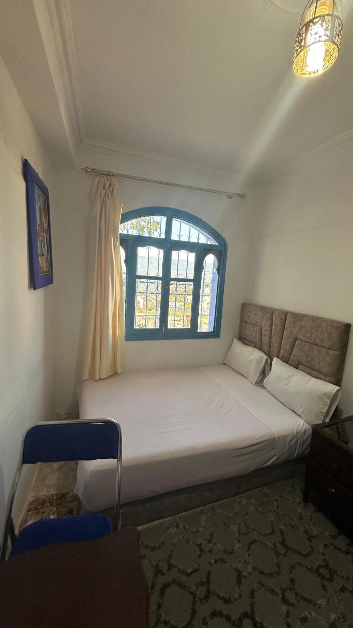 Hotel Al Amana 舍夫沙万 外观 照片