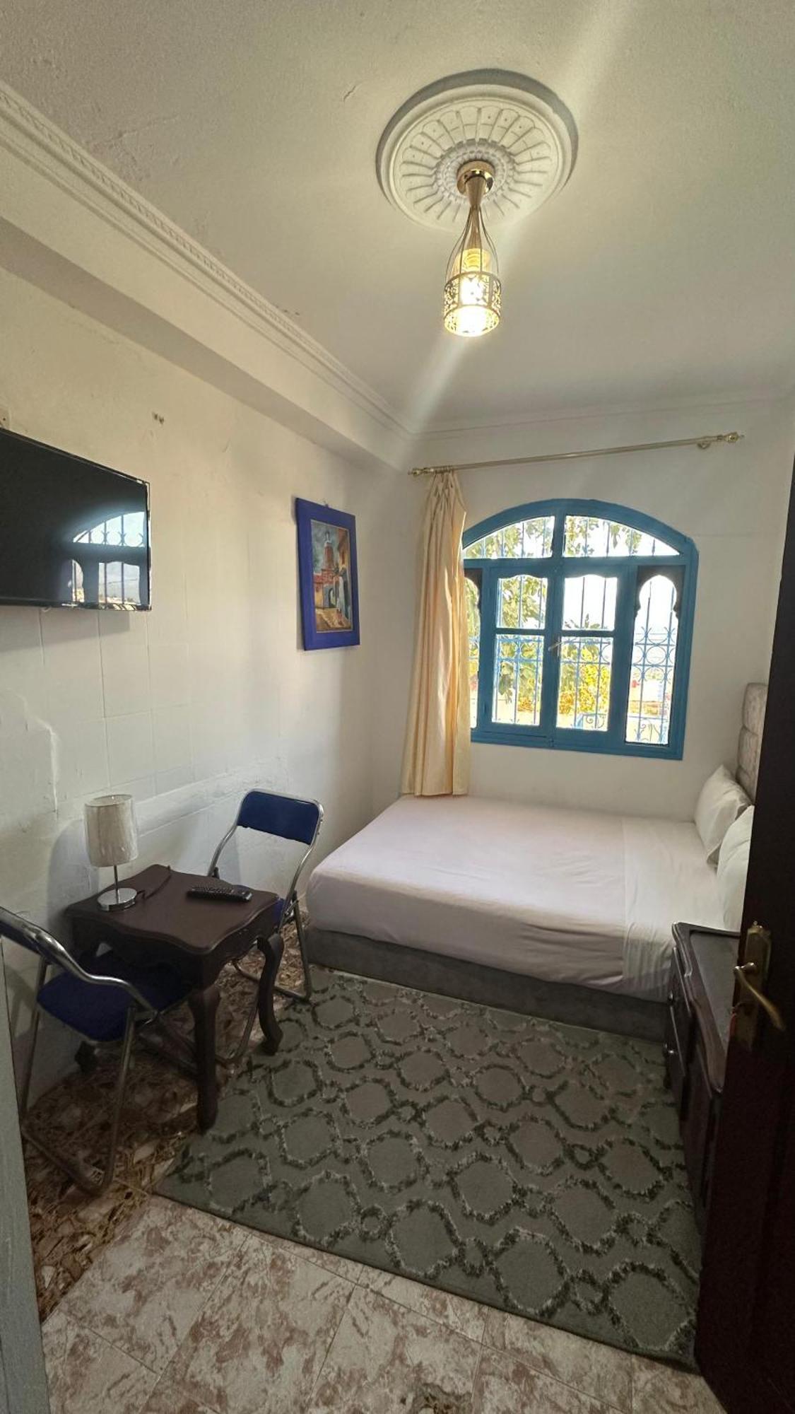 Hotel Al Amana 舍夫沙万 外观 照片