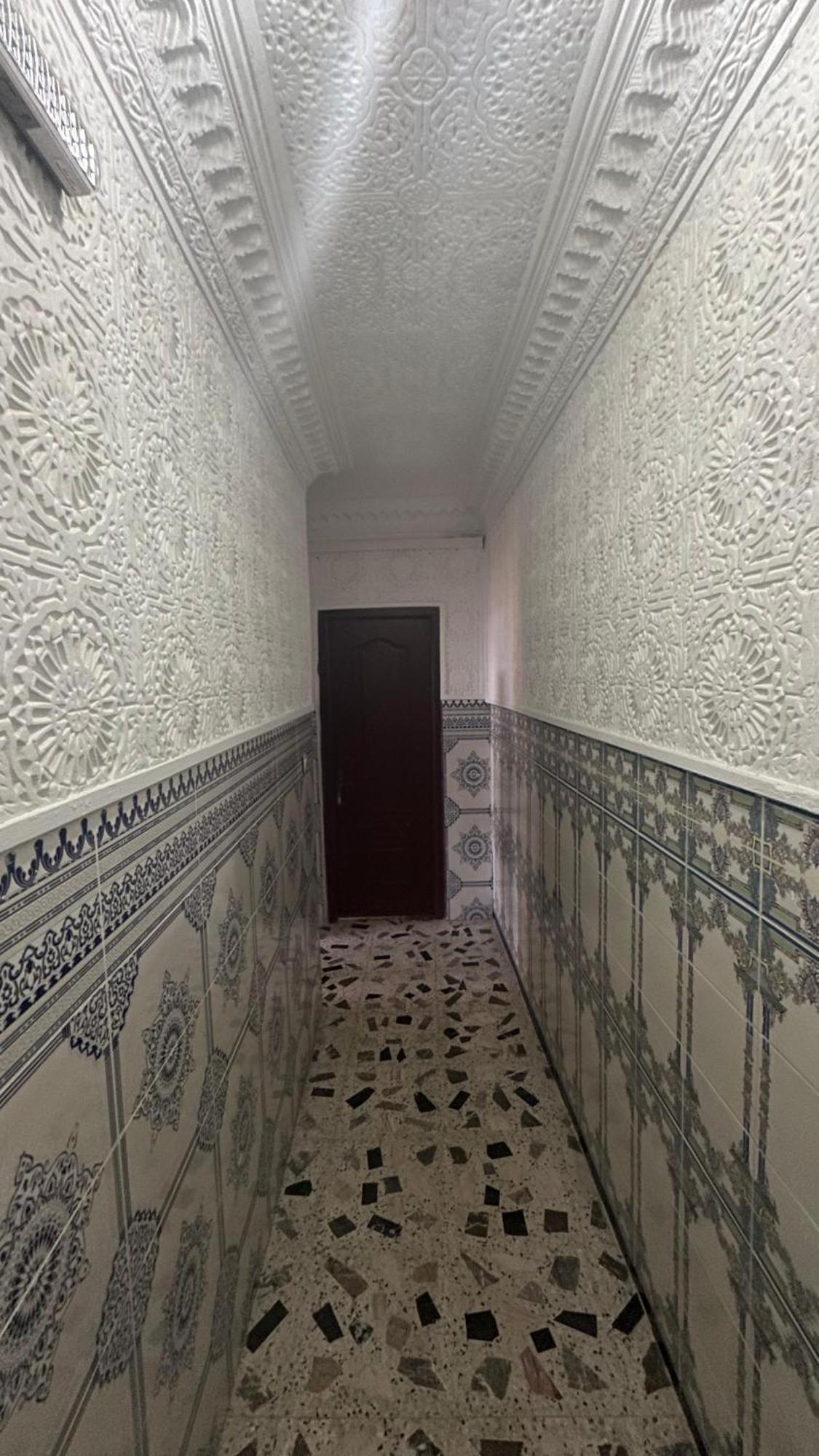 Hotel Al Amana 舍夫沙万 外观 照片