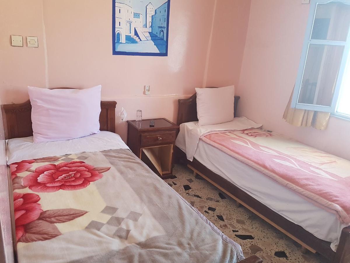 Hotel Al Amana 舍夫沙万 外观 照片